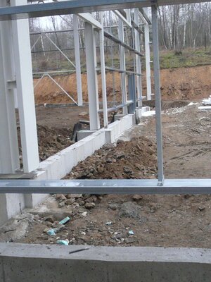 Železobetonové patky pro sloupy a základové pásy