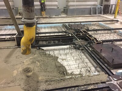 Výrobní haly  - železobetonové monolity pro výrobní technologie