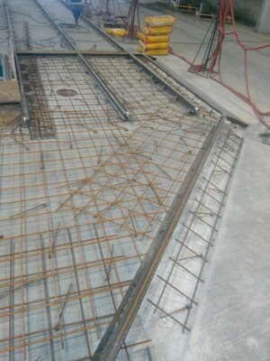 Výrobní haly  - železobetonové monolity pro výrobní technologie