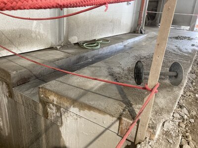 Technologický kanál pro betonové kaly