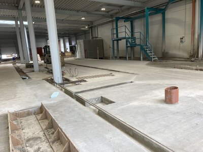 Výrobní haly  - železobetonové monolity pro výrobní technologie