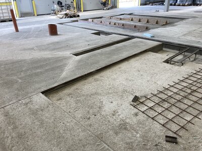 Výrobní haly  - železobetonové kryty