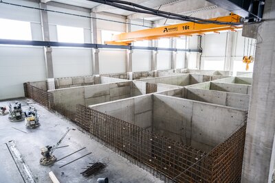 Železobetonové monolitycké pece a zásobníky na ocelový šrot