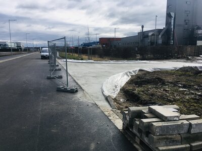 Železobetonový kryt parkoviště a skladové haly