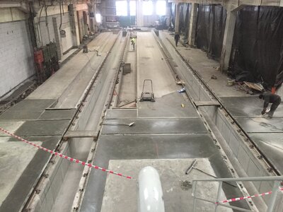 Monolitické železobetonové kryty a montážní jámy