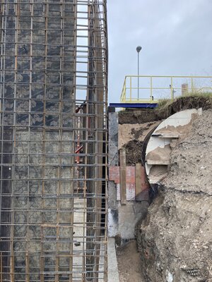 Monolit pro nádrž peroxidu - detail se stávající nádrží