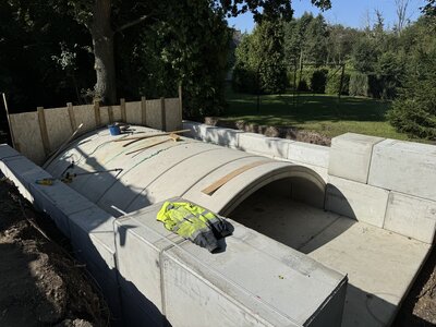 Montáž mobilního mostku Sv. Jakub