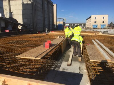 Základová deska pod obilná sila