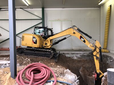 Výrobní haly  - výkopy pro technologie