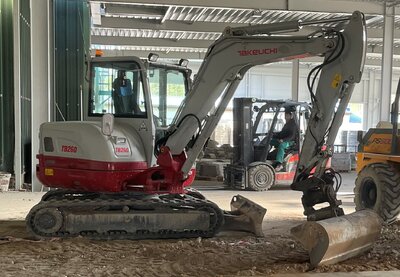 Takeuchi TB260